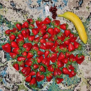 Lot Of Realistic Faux Strawberries + Bunch Of Grapes + Wax Banana Photo Shoot